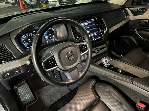 Volvo XC90 2.0 B6 Inscription Hibrido Blindaje 2