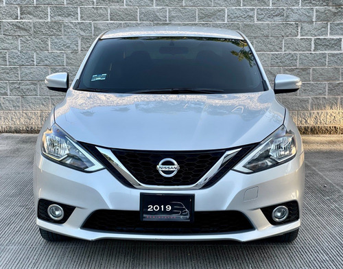Imagen 2 de 14 de Sentra Advance 2019