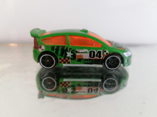 Citroen C4 Rally Marca Hot Wheels Escala 1:64