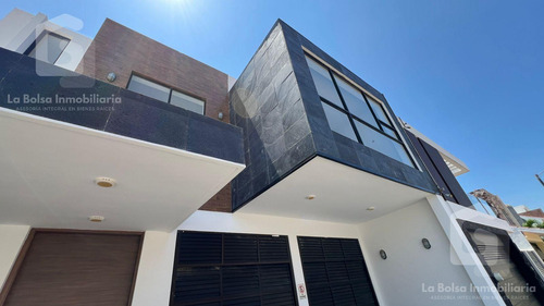 Casa En Venta En Las Palmas Medellin Veracruz