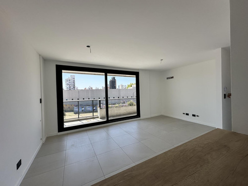 Departamento En Venta En Barrio Echesortu.