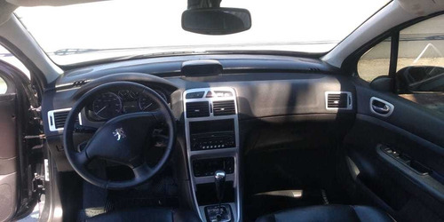 Peugeot 307 Hatch. Griffe 2.0 16v (aut)