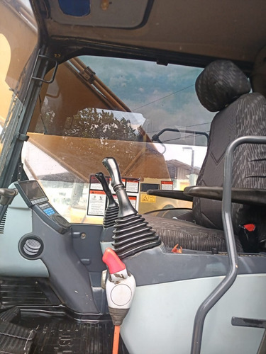 Imagen 3 de 6 de Excavadora Komatsu Pc200lc-8