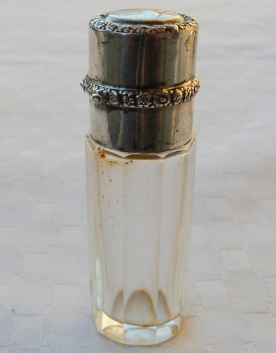 Monijor62-antigua Coleccion Perfumero Cristal C/tapa D/plata (Usado)