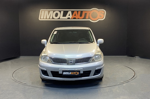 Nissan Tiida 1.8 Visia