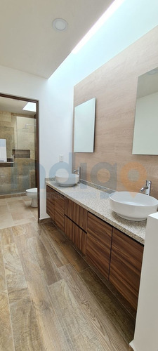 Casa En Venta En Zibata (acacia) Finos Acabados Oportunid