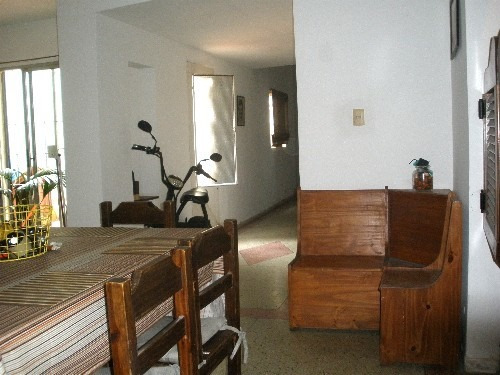 Venta Casa Próxima Avenida Italia 2 Dormitorios