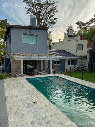 Casa En Bosque Peralta Ramos
