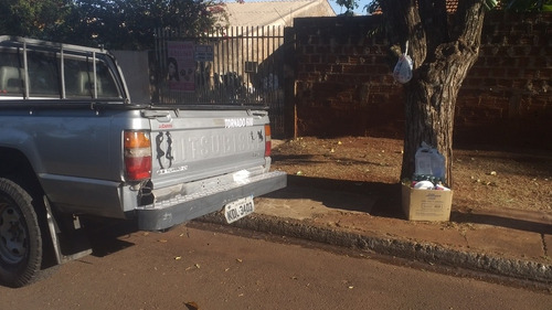 Mitsubishi L200 4x4 2.5