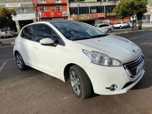 Peugeot 208 2014 1.6 16v Griffe Flex Aut. 5p