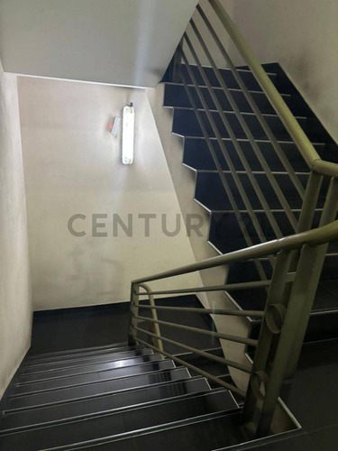Pinmoandes Sas Ofrece En Venta Una Oficina En El Centro De La Ciudad De Mendoza, En Un Moderno ...