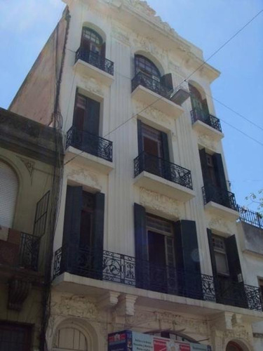 Venta De Piso Tipo Ph (1º Piso) Con Excelente Renta - San Telmo