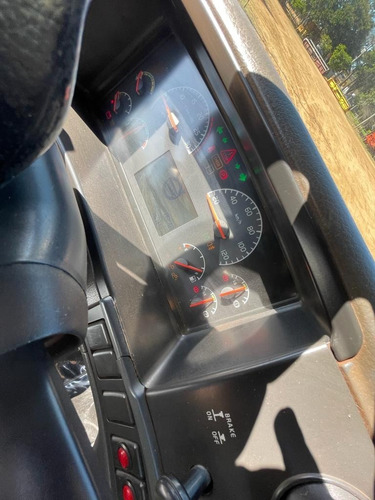 Imagem 8 de 9 de Volvo Fh 440 6x4 Bug Pesado 2006/2007 Revisado.
