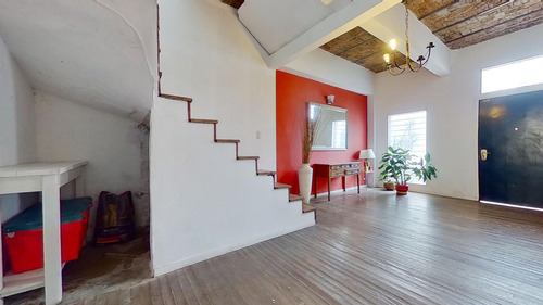 Casa En Vicente Lopez - Venta