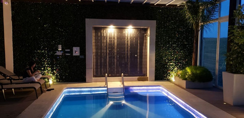 Luxury Residencia En Vista Real, Alberca Techada, 4 Recamaras, 3 Niveles, Jardí