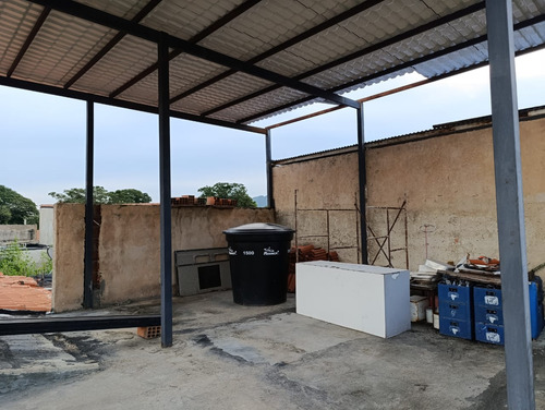 Casa Residencia Villa Monte Carmelo. Remodelada Con Facil Acceso Al Pueblo Y A La Variante (kcl)