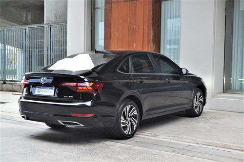 Imagen 7 de 15 de Volkswagen Vento Highline Blindado Rb3
