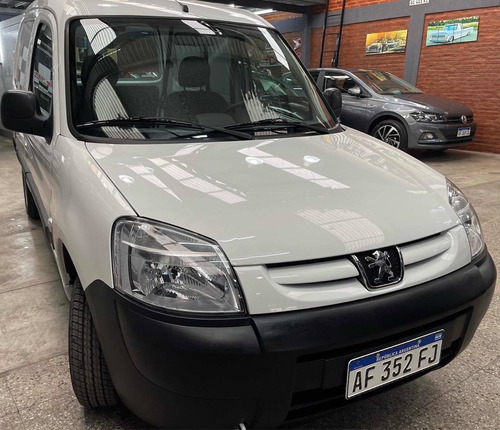 Imagen 3 de 24 de Peugeot Partner Furgón Confort 1.6