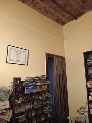 Venta P.h. 9 Ambientes, Con 2 Balcones Y Una Gran Terraza, Balvanera.