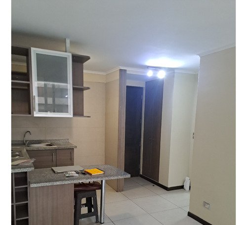 Angamos / Marin, Tipo Mariposa, 2 Dorm, 2 B, Bod, Impecable.