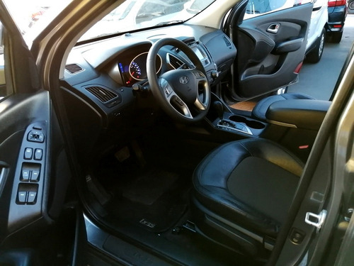 Imagem 8 de 13 de Hyundai Ix35 Gls 2.0 Flex At 2016