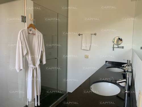 Moderna Casa Playa Mansa - Punta Del Este - 5 Dorm.- Ref: 25132