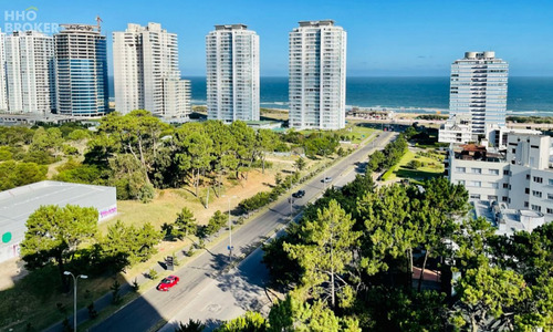 Imagen 6 de 30 de Semipiso En Venta, Torre Marigot, Playa Brava, Punta Del Este - Punta Del Este Brava