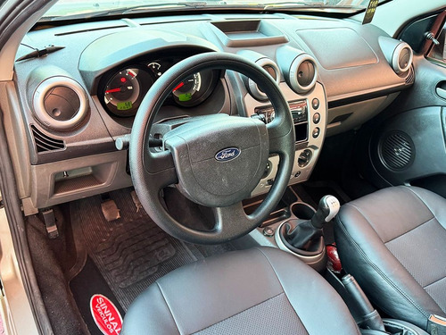 Ford Fiesta Sedan 1.6 MPI SEDAN 8V