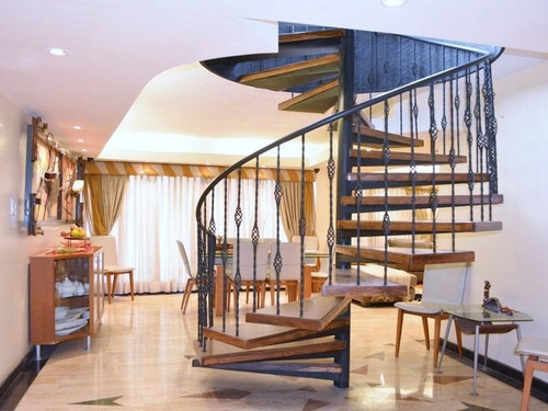 Imagen 8 de 26 de Leal Pérez Vende Penthouse Duplex En El Parral, Res Gilma