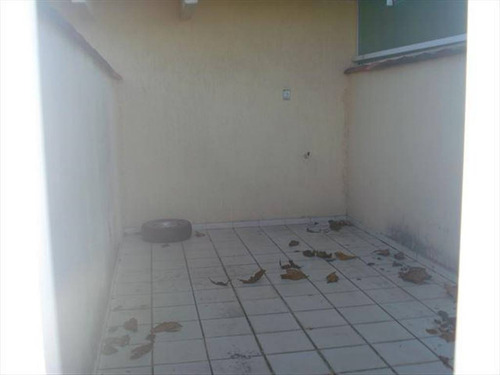 Imagem 2 de 29 de Sobrado 2 Dormitorios 2 Suítes Na Náutica 3 Em São Vicente E Demais Dependências Venha Conhecer. - Hm1295