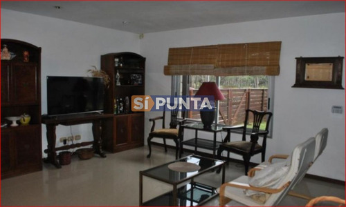 Imagen 3 de 19 de Casa En Venta - Manantiales