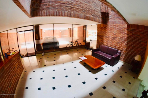 Vendo Comercial En Santa Barbara(bogota) Mls 21-159