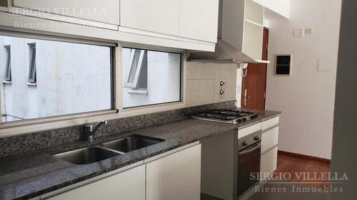 Imagen 4 de 23 de Bv. Oroño 1400 - Departamento De Dos Dormitorios En Venta - Rosario