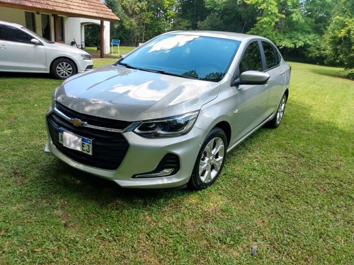 Chevrolet Onix Sedan 5 Puertas