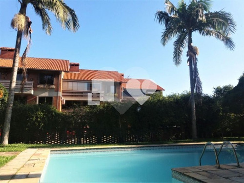 Apartamento Com 3 Dormitórios E 2 Vagas De Garagem - 28-im420496
