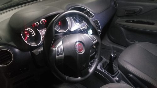 Fiat Punto Atractive 1.4 2016 (y)
