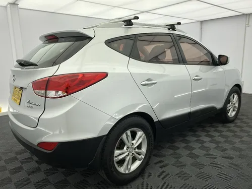 Hyundai TUCSON IX-35 2.0l 164 hp 4x2