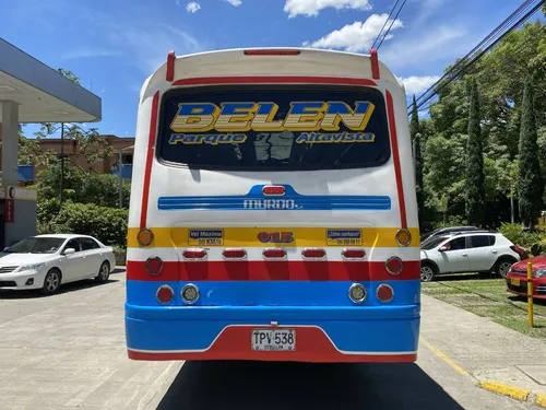 Buseta Agrale Ma 8.5tca Plus E 30 Pasajeros 2006