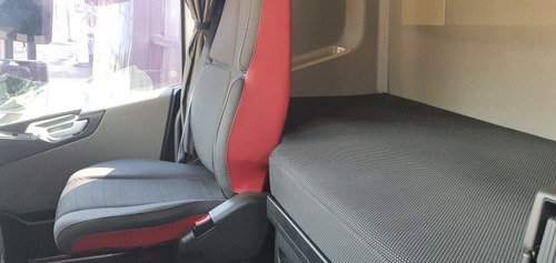 Imagem 7 de 8 de Volvo Fh 460 6x4t