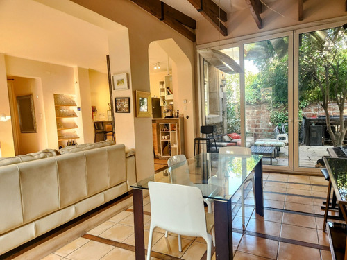 Estilo Único | Remodelada | 5d | 3b | 397 M2 Terreno