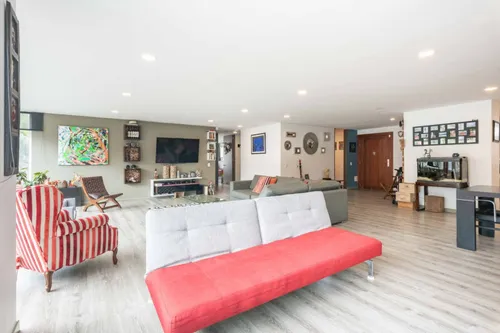 Apartamento En Venta En El Chicó. Cod V6490