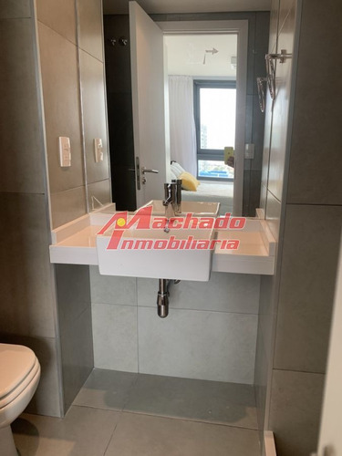 Imagen 10 de 12 de Venta De Apartamento De Dos Dormitorios En Punta Del Este