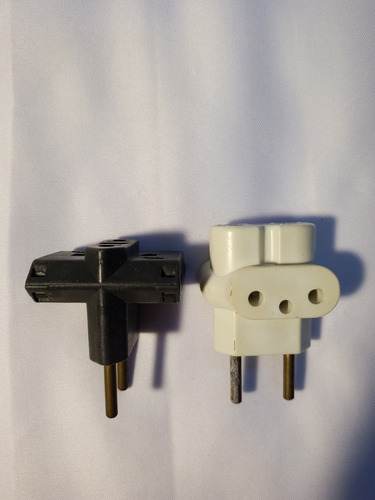 Benjamin Adaptador De Tomada Universal Bivolt 2 Unidades (Usado)