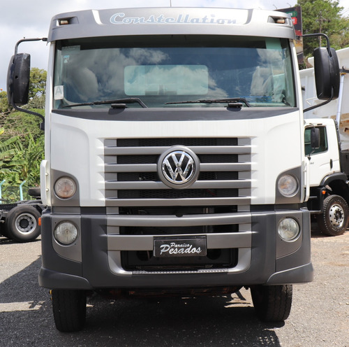 Volkswagen 26.280 - 6x4 Ano 2022 Com Cacamba Facchini 16m3