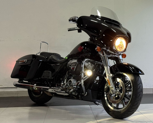 Excelente Harley Davidson Electra Glide 2019