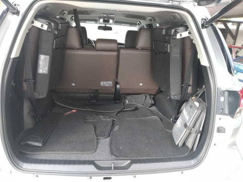Imagem 13 de 15 de Toyota 2.8 Srx 4x4 7 Lugares 16v Turbo Intercooler Diesel 4p