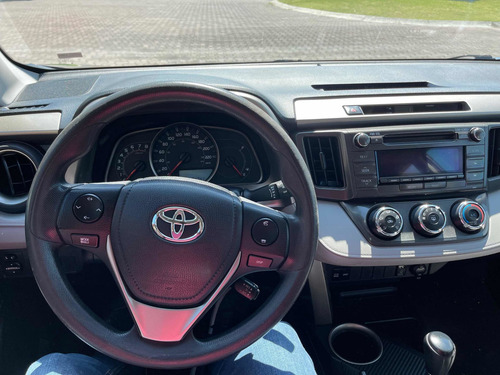 Imagen 14 de 15 de Toyota Rav4 2015 2.5 Le L4 Awd At