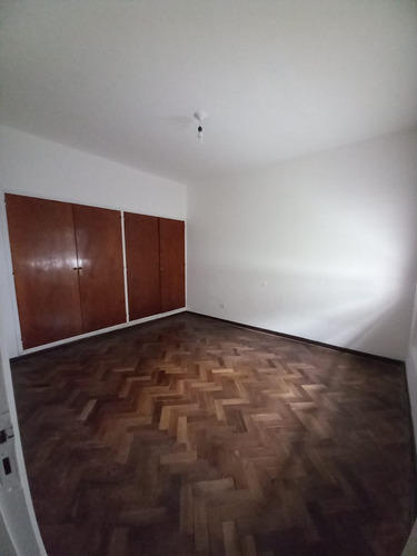 Casa En Alquiler De 3 Dorm En Quintas De Santa Ana