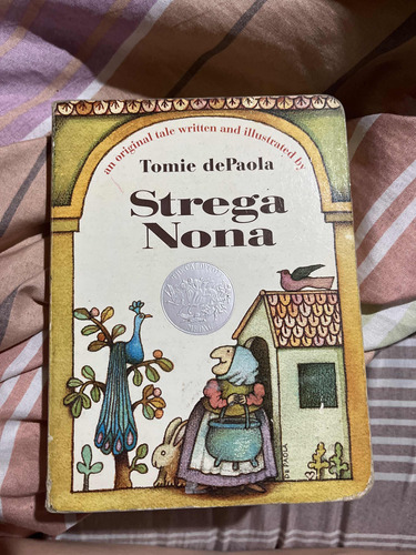 Libro Strega Nona