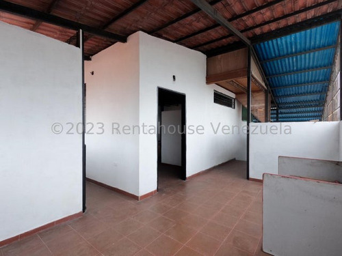 Imagen 11 de 30 de Casas Venta Bararida Zona Este Calle Cerrada Barquisimeto Laraa